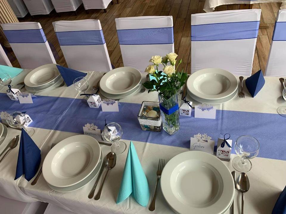 Venusz Panzio Es Vendeglo Bed and Breakfast Bagod Buitenkant foto