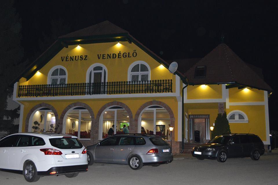 Venusz Panzio Es Vendeglo Bed and Breakfast Bagod Buitenkant foto